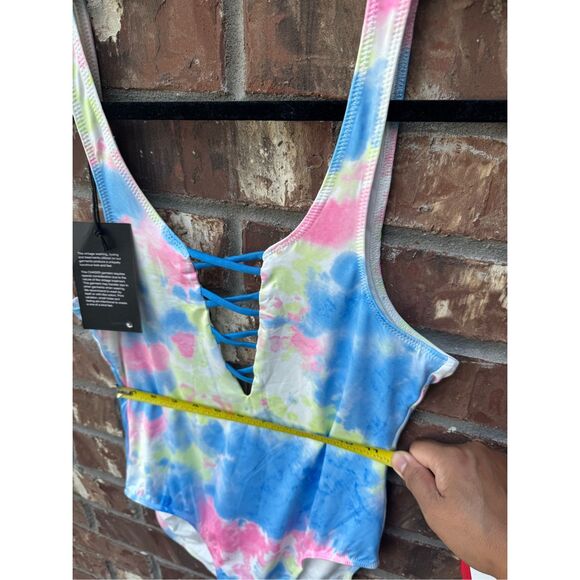 Chaser one piece swimwear size medium multi colored blue, green and pink, no fla - Picture 12 of 12